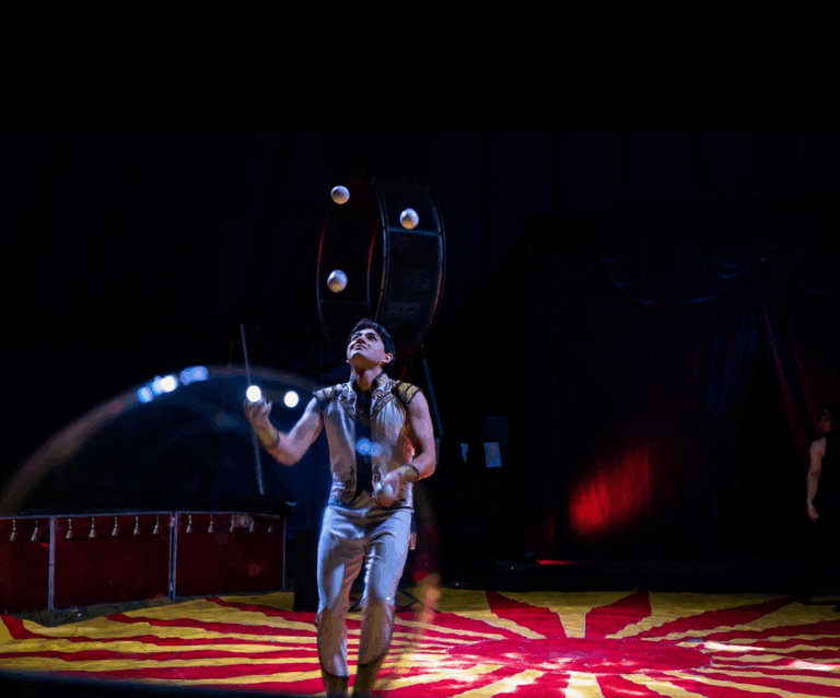 Patricio Cifuentes great joy circus